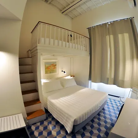 לינה וארוחת בוקר Al Foro Annonario סניגליה