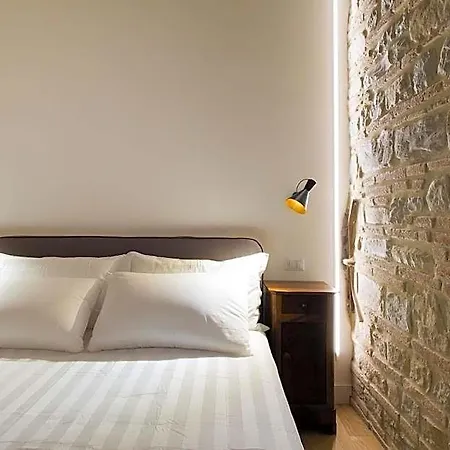 Bed & Breakfast Al Foro Annonario 4*