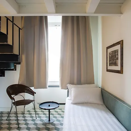 Al Foro Annonario 4*